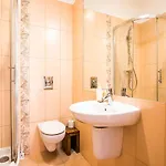 Tatrytop Radowid Basen Sauna מלון דירות זקופאנה