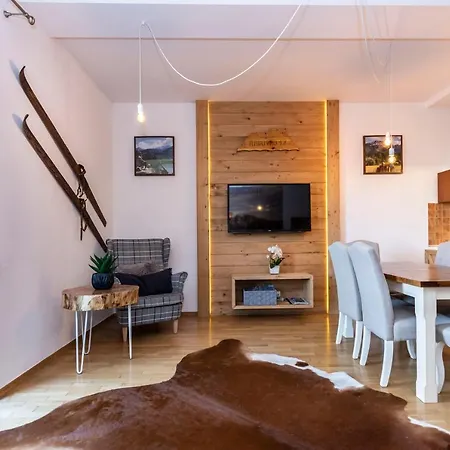 Aparthotel Tatrytop Radowid Basen Sauna 4*