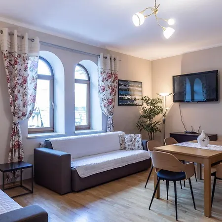 Tatrytop Radowid Basen Sauna Aparthotel 3*